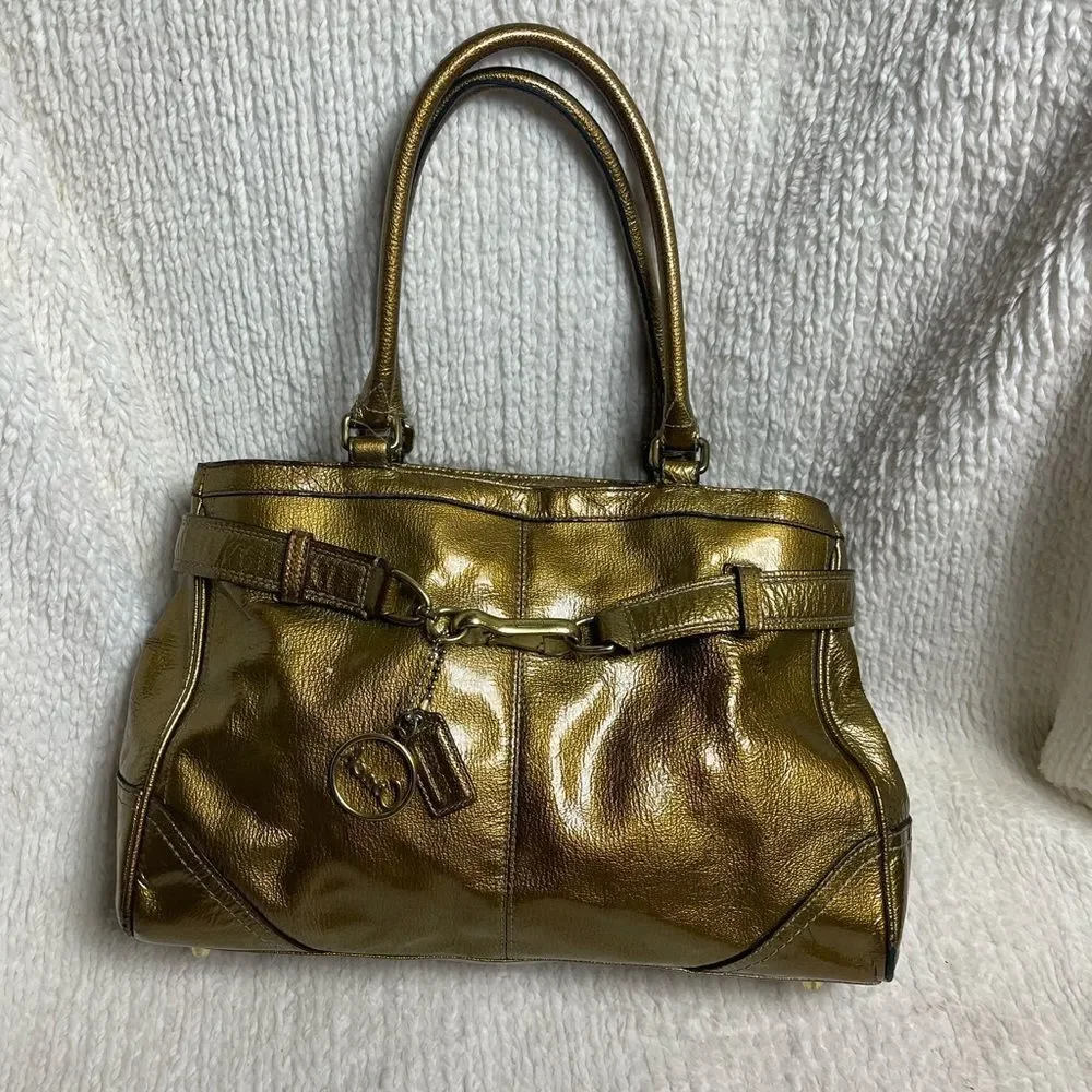 Coach patent leather Metallic Gold Shoulder Bag F15457 with gold tone accents